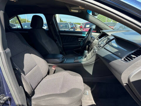 2016 Ford Taurus SEL