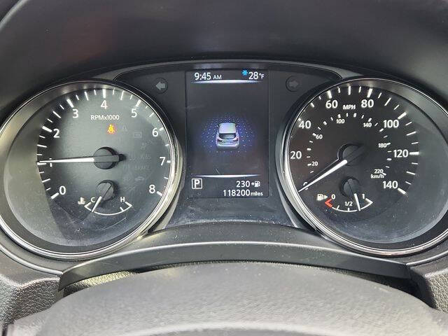 2017 Nissan Rogue Sport SV