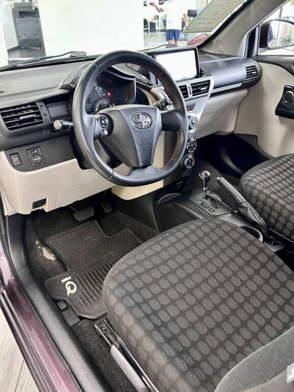 2013 Scion iQ