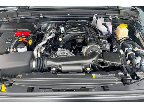 2026 Jeep Gladiator Shadow Ops