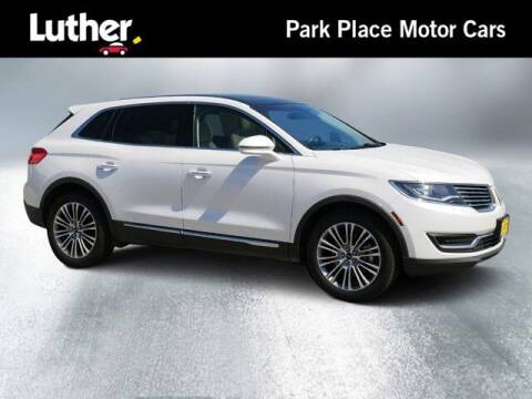 2017 Lincoln MKX for sale at Park Place Motor Cars in Rochester MN