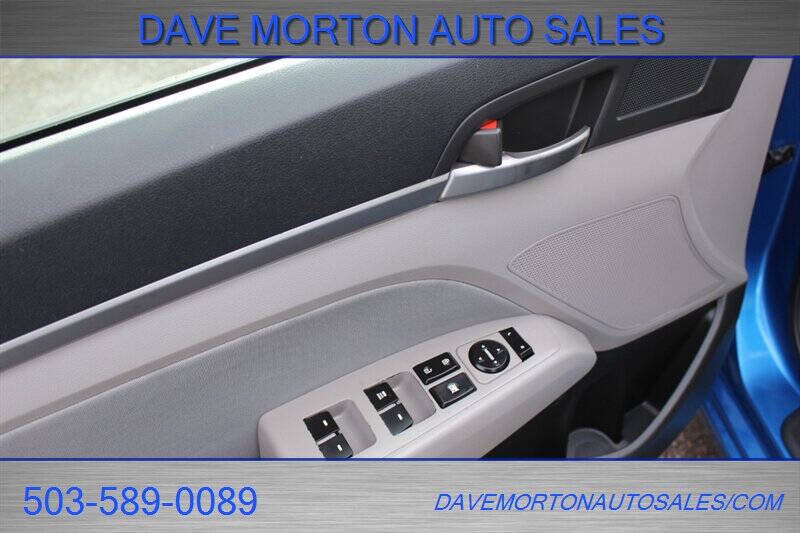 2018 Hyundai Elantra