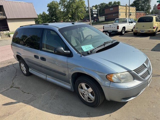 2005 Dodge Grand Caravan SE