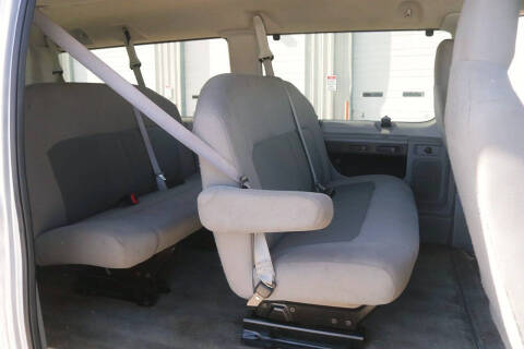 2014 Ford E-Series E-350 SD XLT