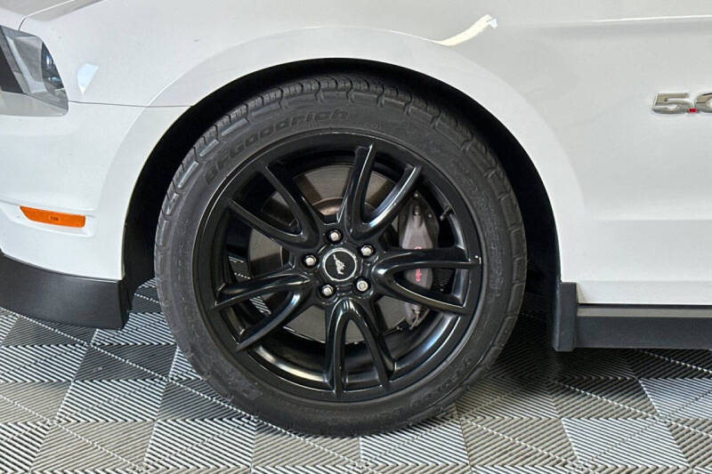 2012 Ford Mustang