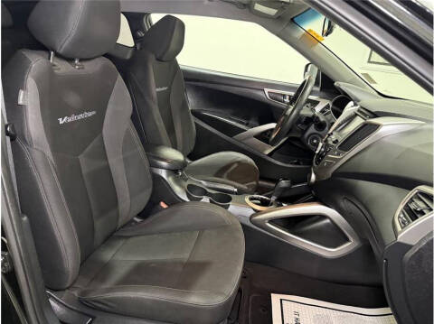 2016 Hyundai Veloster