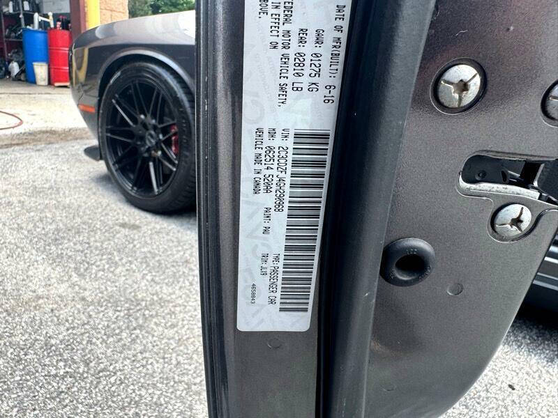 2016 Dodge Challenger R/T Scat Pack