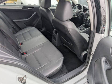 2017 Volkswagen Jetta 1.4T SE