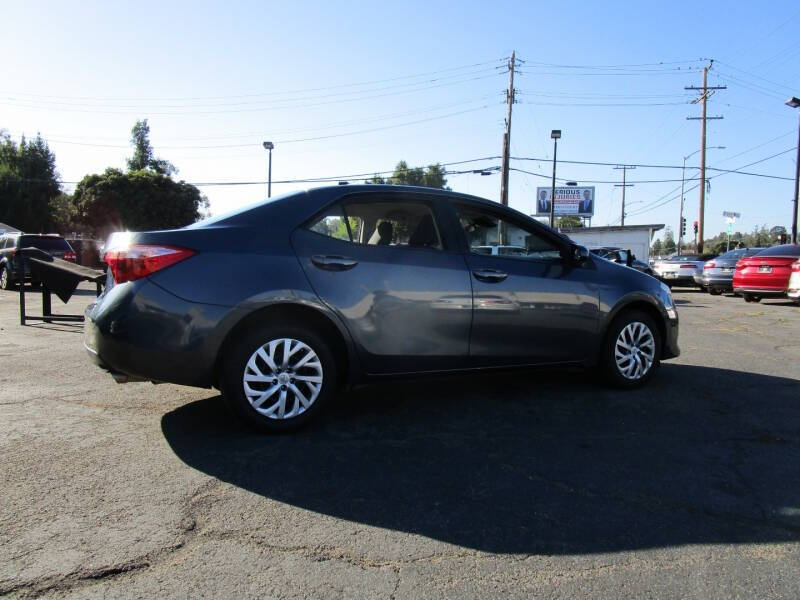 2017 Toyota Corolla SE
