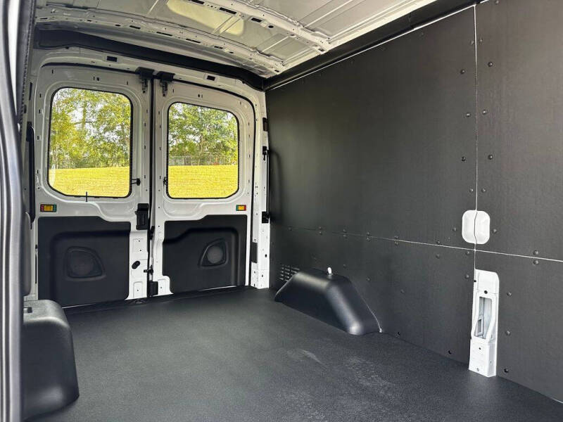 2026 Ford Transit 250