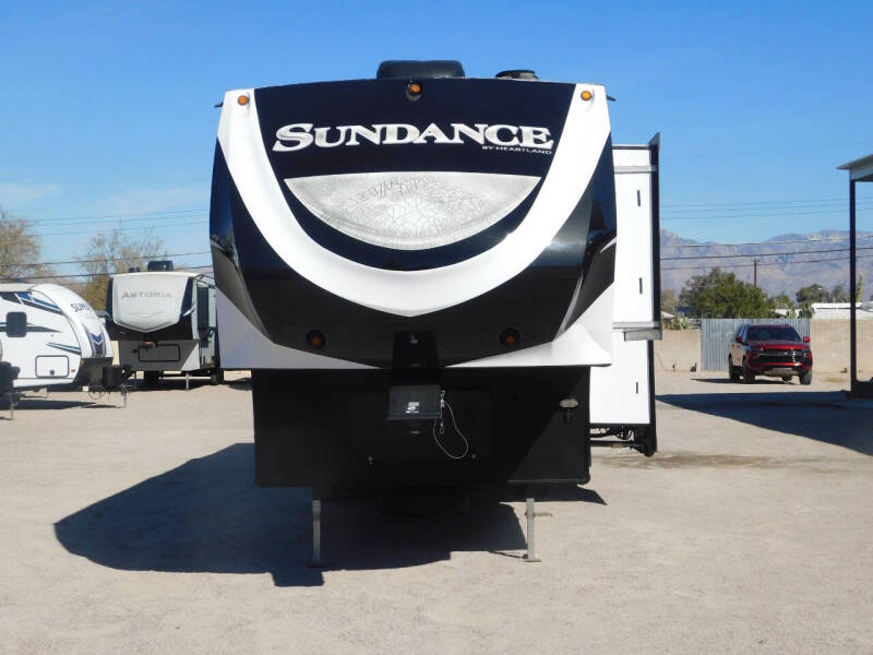 2018 Heartland Sundance 295BH for sale at Eastside RV Liquidators in Tucson AZ