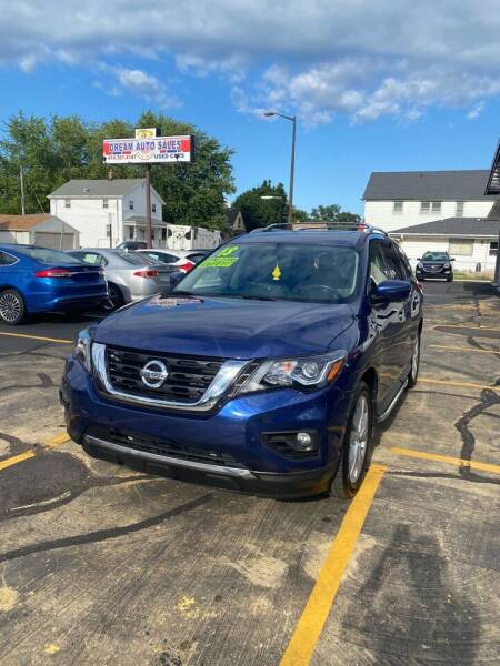 2018 Nissan Pathfinder for sale at Dream Auto Sales in South Milwaukee WI