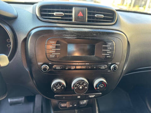 2014 Kia Soul +