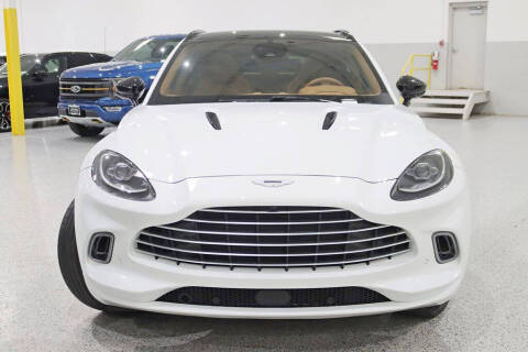 2023 Aston Martin DBX