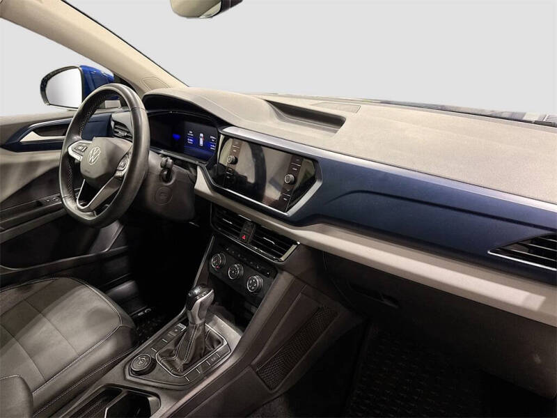 2022 Volkswagen Taos SE 4Motion