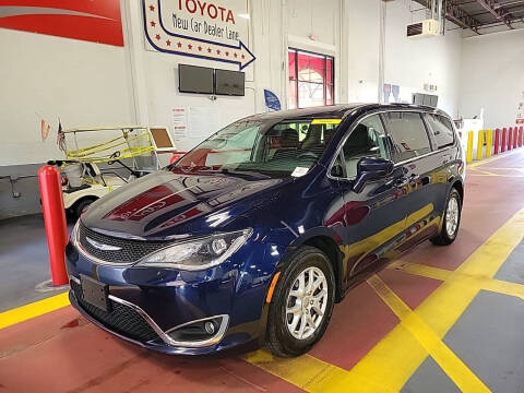 2020 Chrysler Pacifica Touring