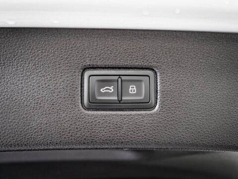 2022 Audi Q7 quattro Premium Plus 55 TFSI