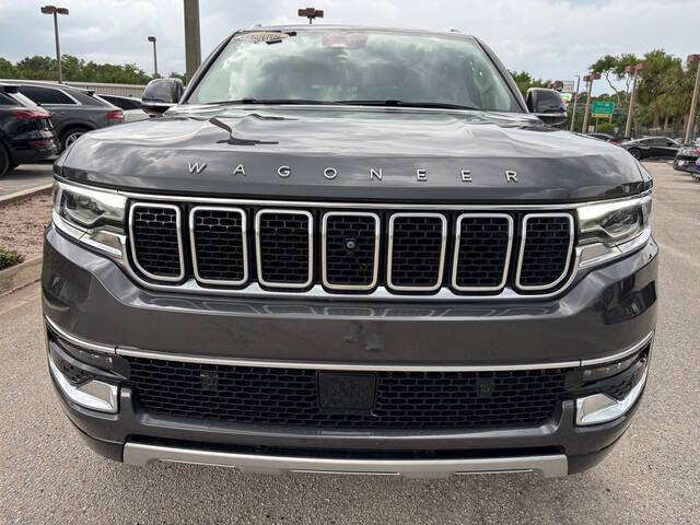 2022 Jeep Wagoneer 24