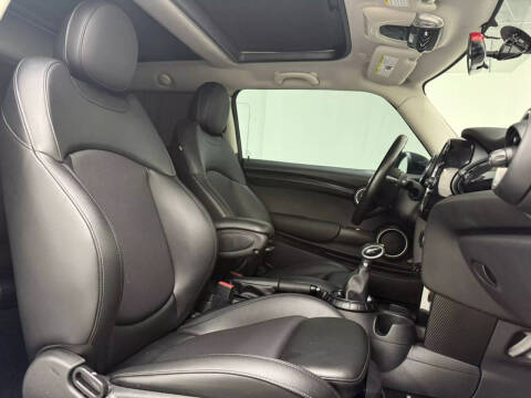 2015 MINI Hardtop 2 Door Cooper S