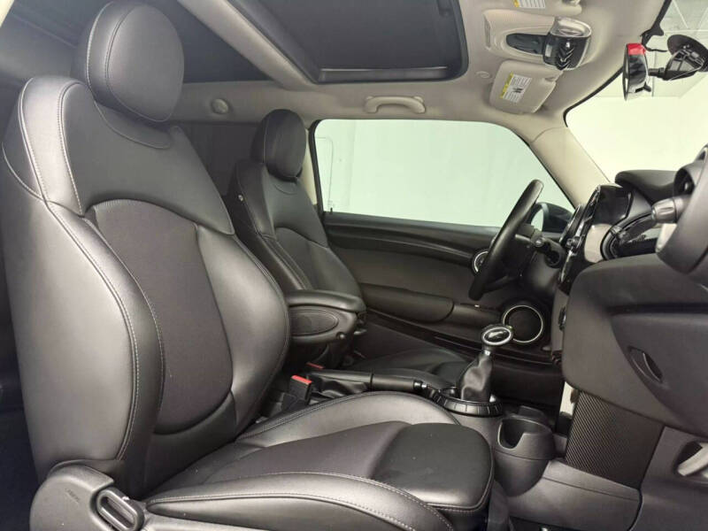 2015 MINI Hardtop 2 Door Cooper S