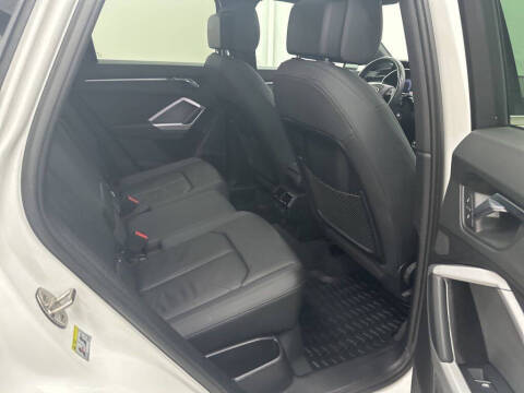 2020 Audi Q3 quattro Premium 45 TFSI