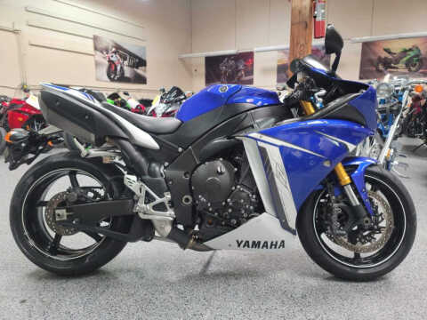2011 Yamaha YZF-R1
