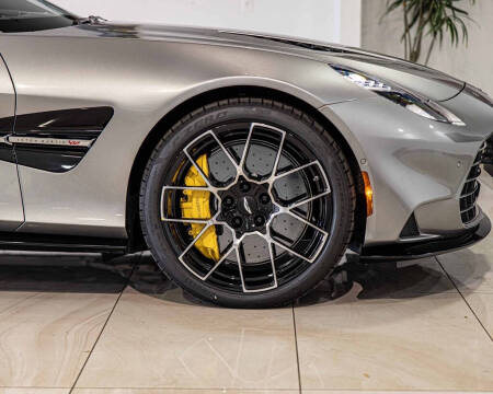 2026 Aston Martin Vanquish