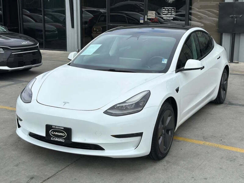 2021 Tesla Model 3 Standard Range Plus