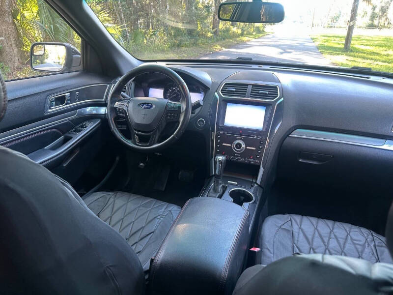 2016 Ford Explorer Sport