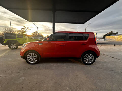 2018 Kia Soul +