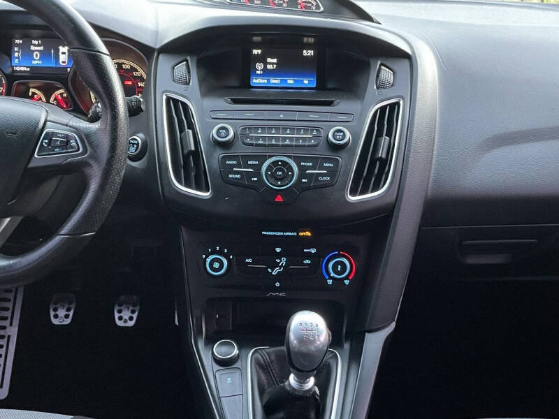2016 Ford Focus ST
