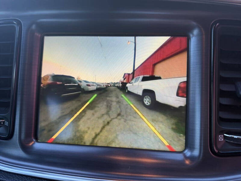 2016 Dodge Challenger R/T Shaker