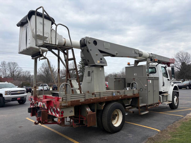 2007 Freightliner M2 106
