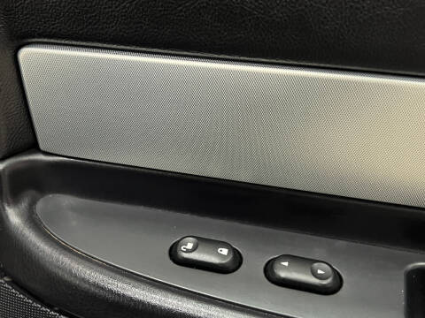 2005 Ford Thunderbird Deluxe