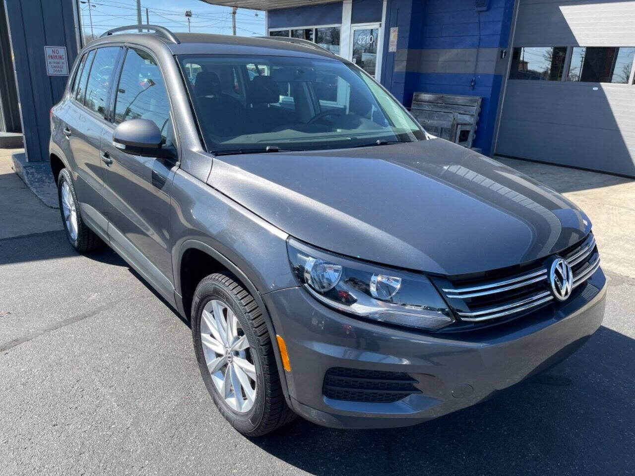 2017 Volkswagen Tiguan for sale at Gateway Motor Sales in Cudahy, WI