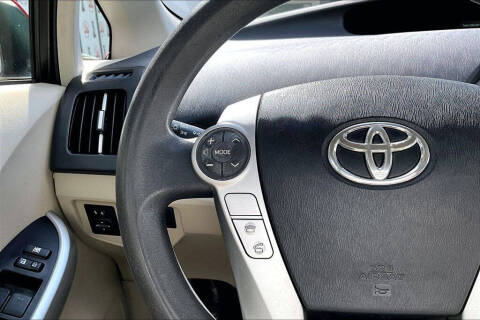 2013 Toyota Prius Two