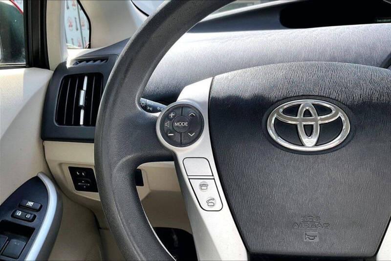 2013 Toyota Prius Two