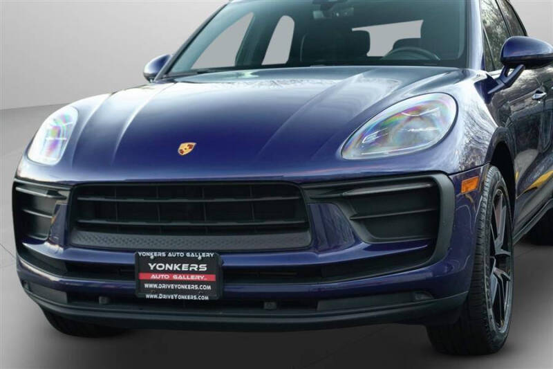 2022 Porsche Macan
