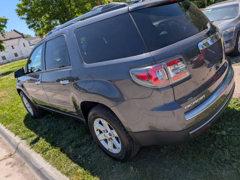 2013 GMC Acadia SLE-2