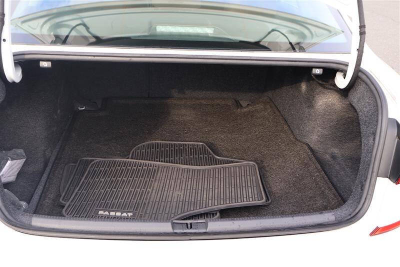 2022 Volkswagen Passat Limited Edition