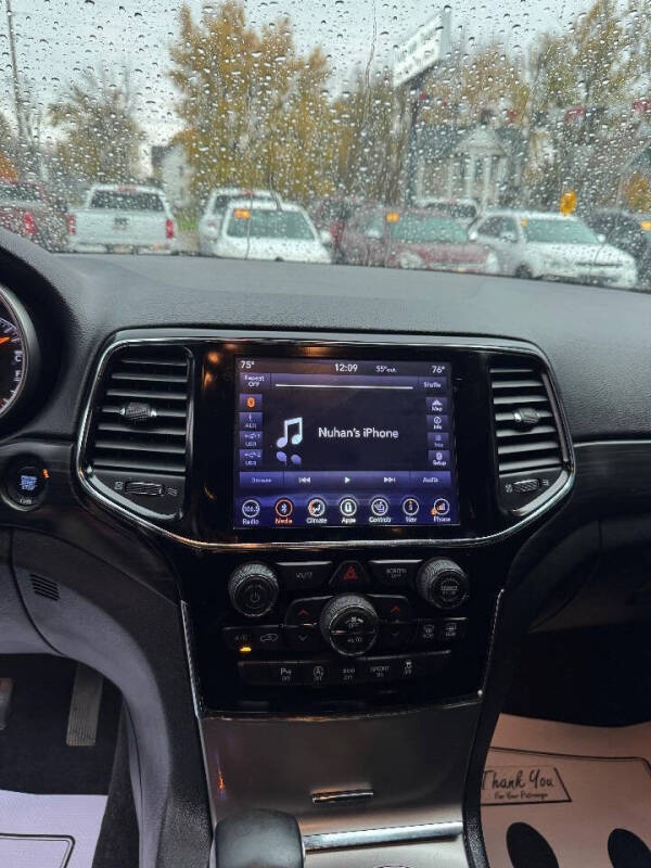 2019 Jeep Grand Cherokee Altitude