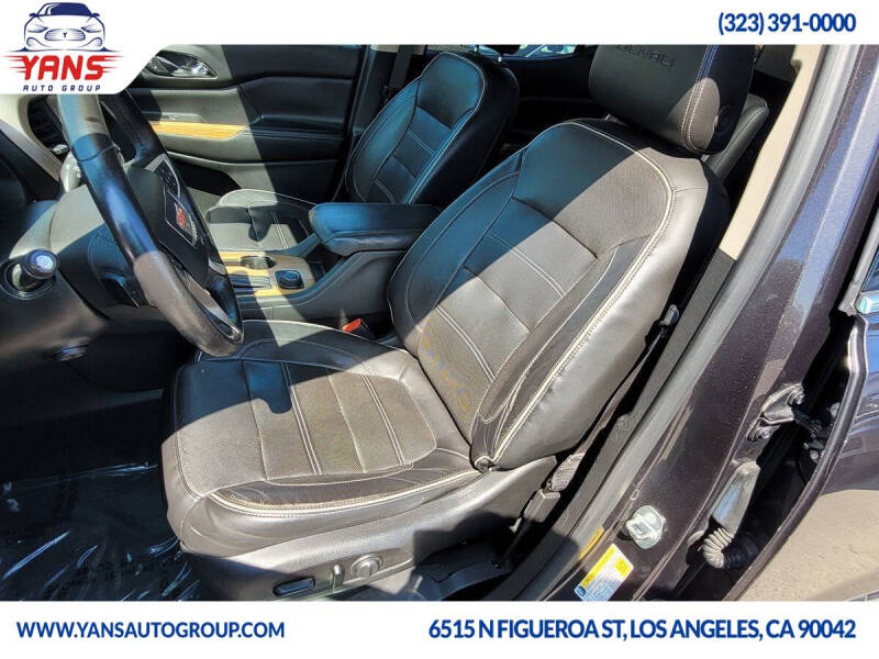 2017 GMC Acadia Denali