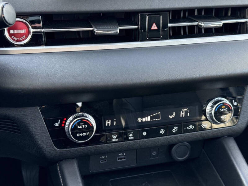 2024 Mitsubishi Outlander PHEV Ralliart