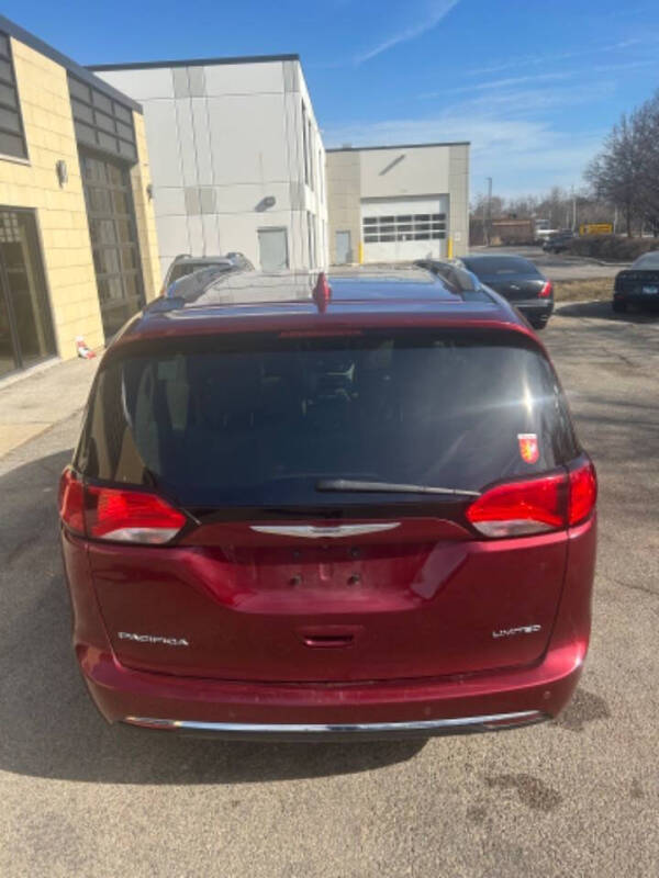 2017 Chrysler Pacifica Limited