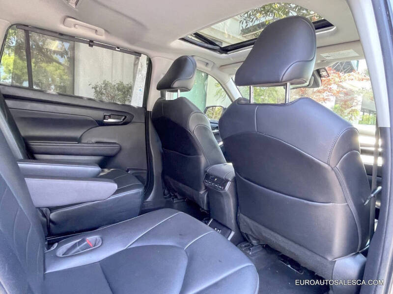 2021 Toyota Highlander XLE