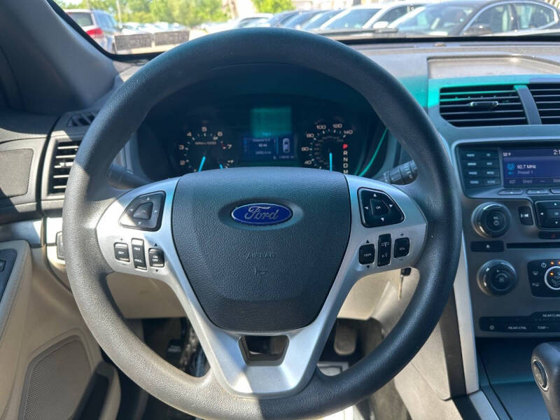 2014 Ford Explorer