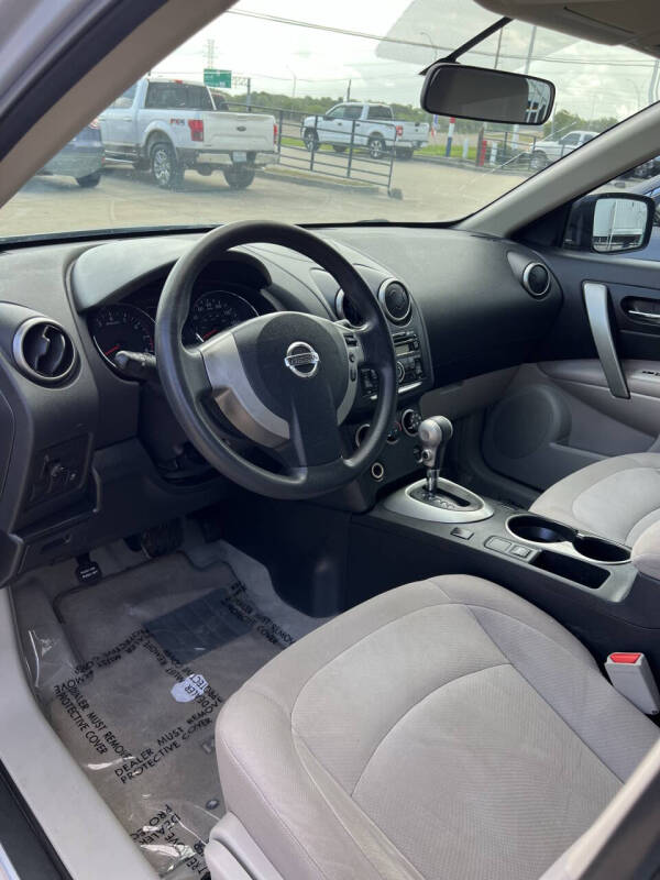 2013 Nissan Rogue S