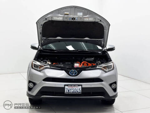 2017 Toyota RAV4 Hybrid Limited