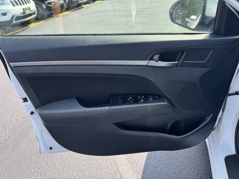 2018 Hyundai Elantra Value Edition