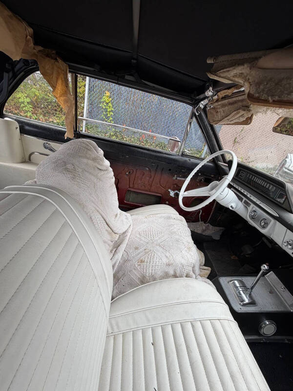 1963 Oldsmobile F-85